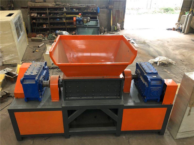 雙軸、四軸剪切式破碎機(jī)